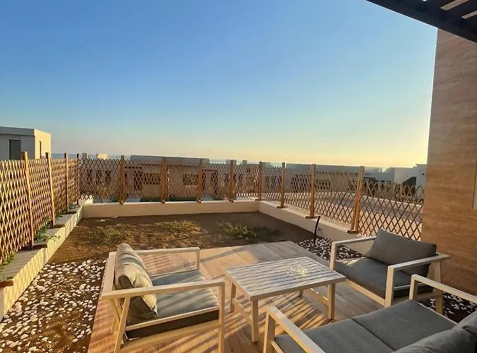 Sifa Beachfront Apartment